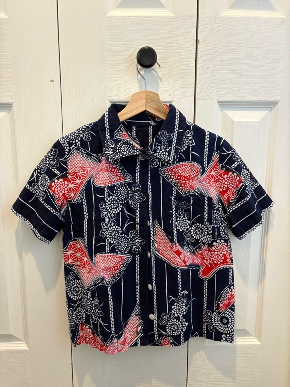 Navy Short-Sleeve Button Front Shirt with Red & White Floral Fish Print